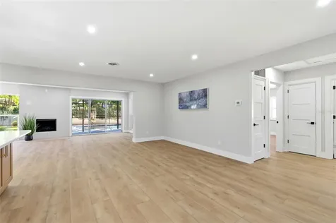 8326 40th Place N St Petersburg FL 33709