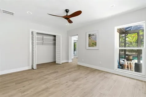 8326 40th Place N St Petersburg FL 33709