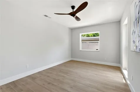 8326 40th Place N St Petersburg FL 33709