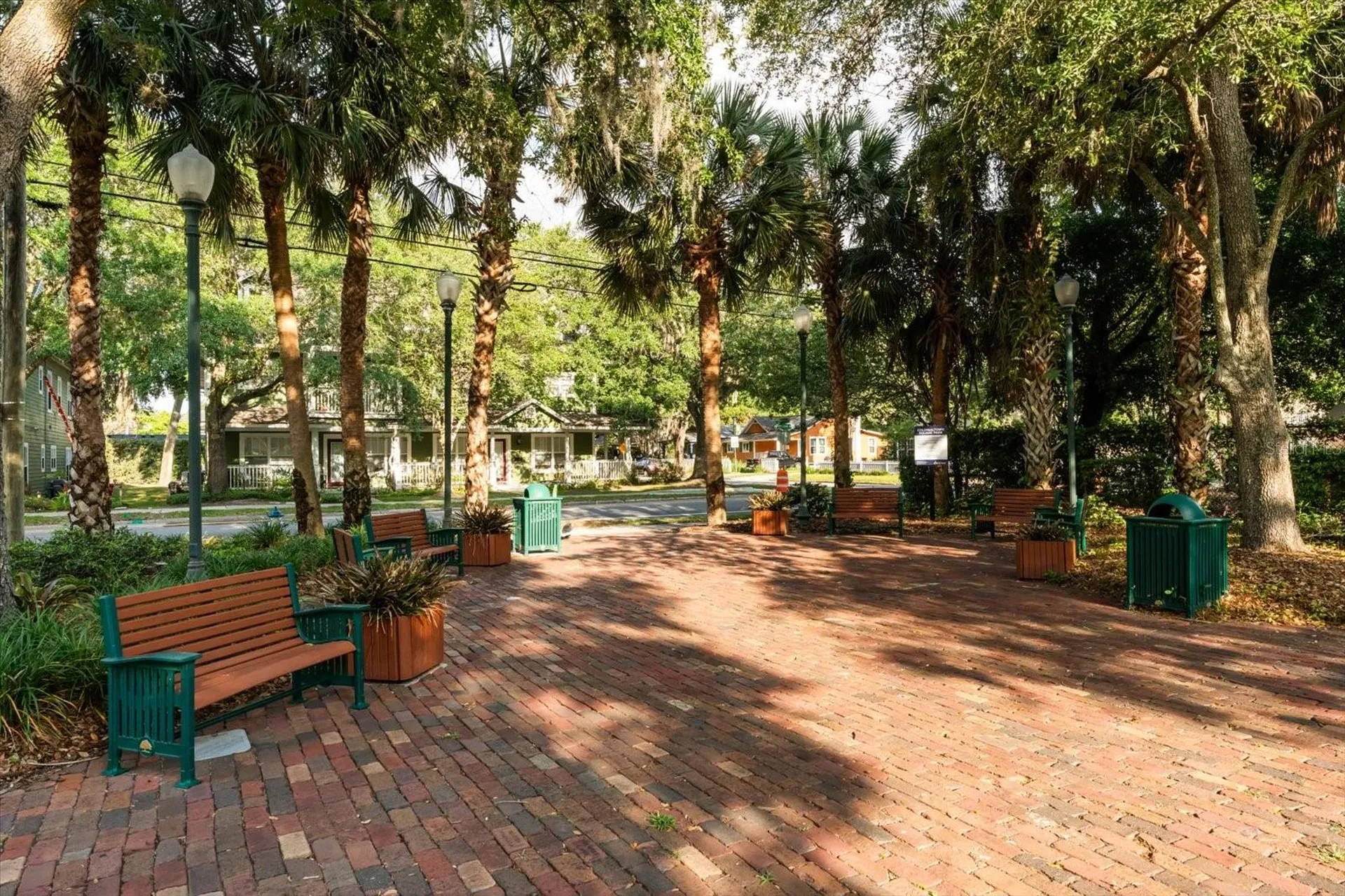 821 N Ferncreek Avenue Orlando FL 32803