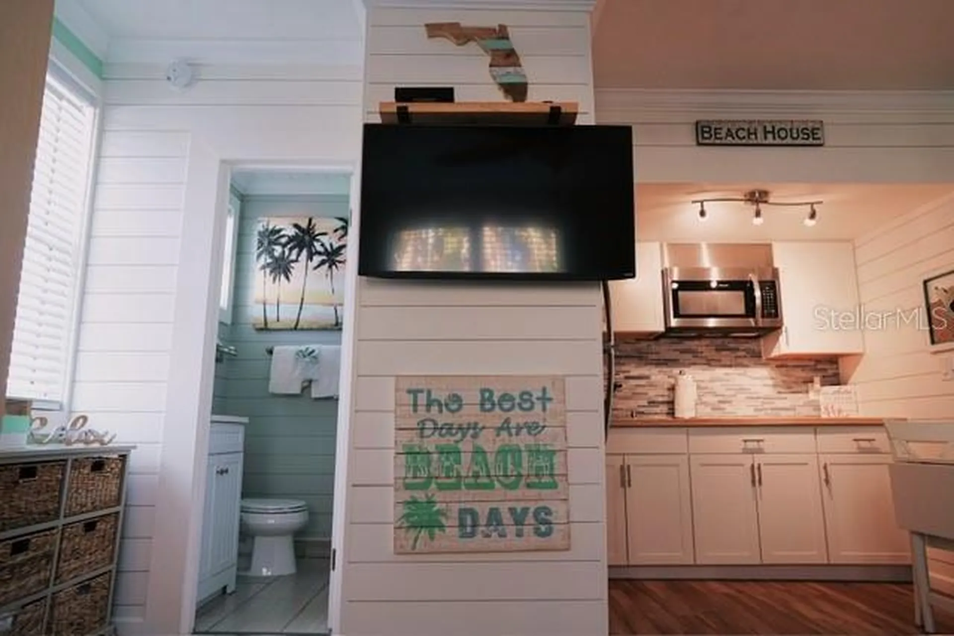 833 E 24th Avenue New Smyrna Beach FL 32169