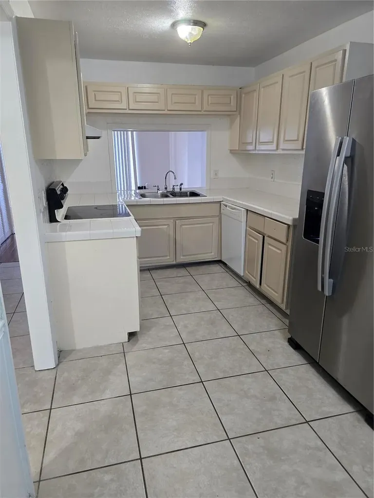 2549 Cedar Cypress Court Tampa FL 33618