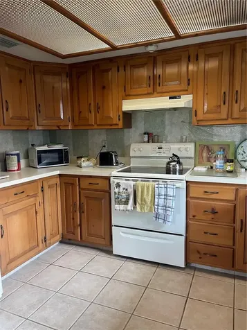 1820 6th Street St Cloud FL 34769