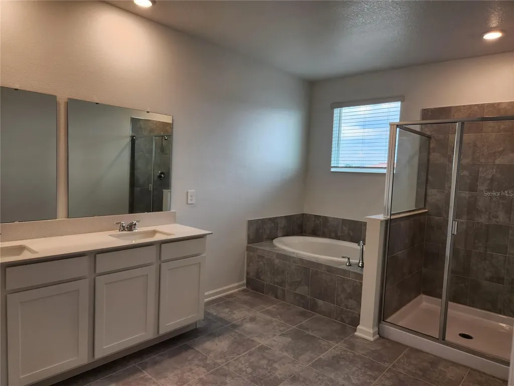 203 Bogey Drive Davenport FL 33896