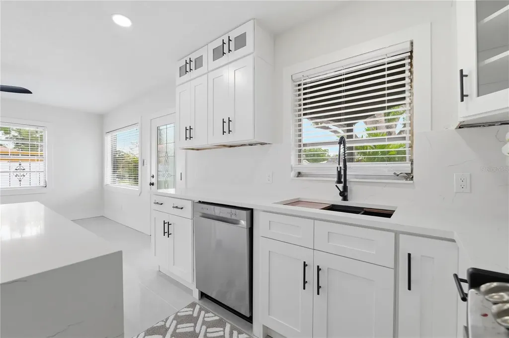 2117 W Kentucky Avenue Tampa FL 33607