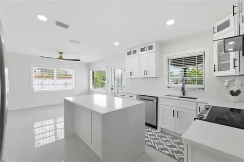 2117 W Kentucky Avenue Tampa FL 33607