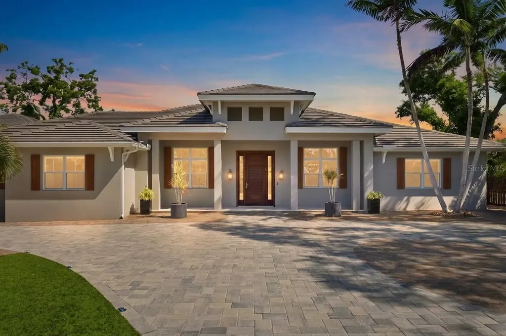 1705 Wisconsin Lane Sarasota FL 34239