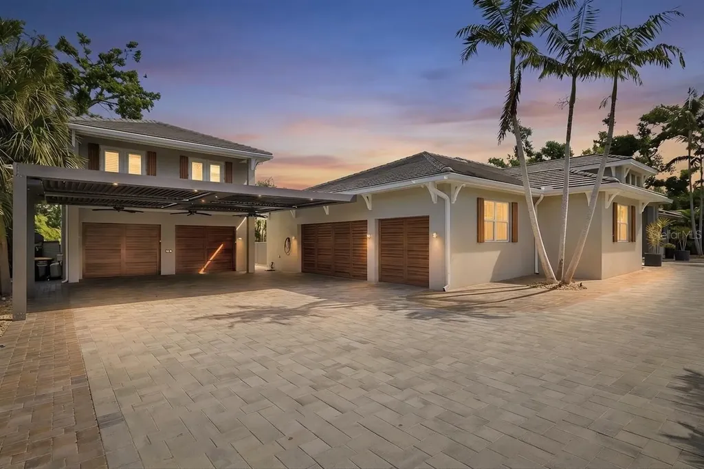 1705 Wisconsin Lane Sarasota FL 34239