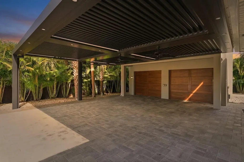 1705 Wisconsin Lane Sarasota FL 34239