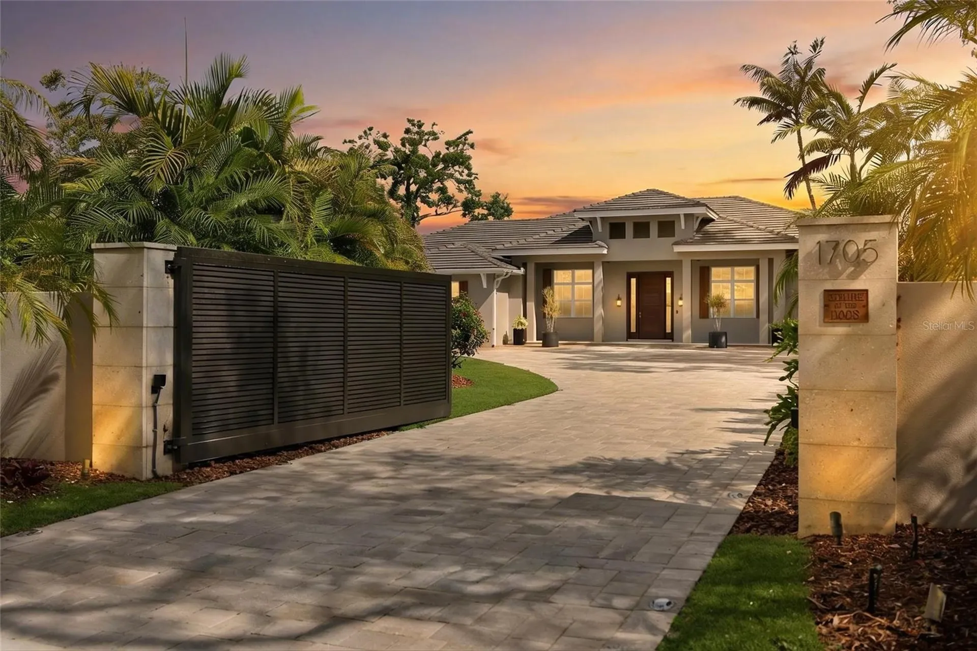 1705 Wisconsin Lane Sarasota FL 34239