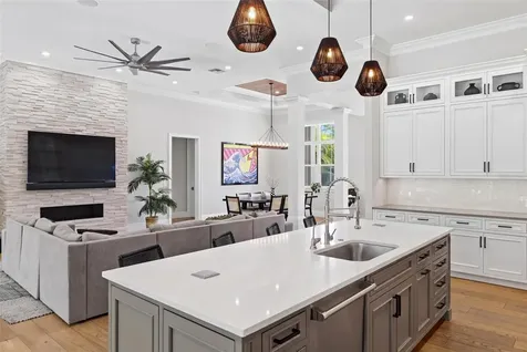 1705 Wisconsin Lane Sarasota FL 34239