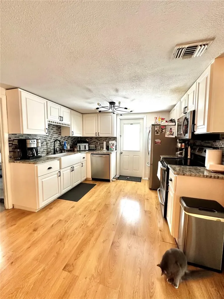 4653 78th Lane N St Petersburg FL 33709