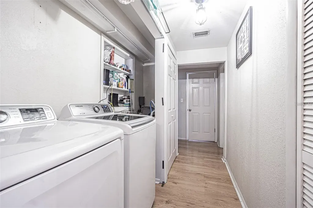 4653 78th Lane N St Petersburg FL 33709
