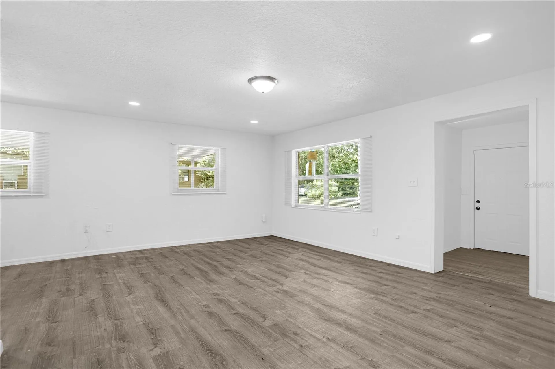 516 Pitt Street Wildwood FL 34785