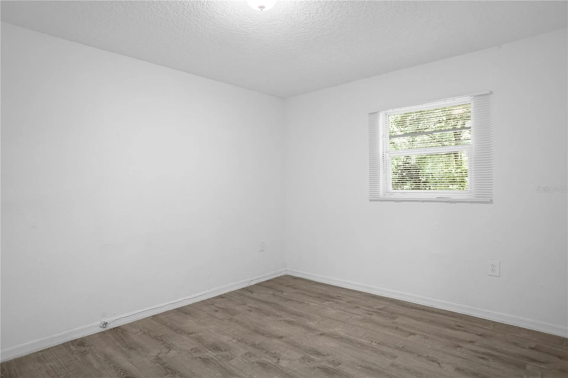 516 Pitt Street Wildwood FL 34785