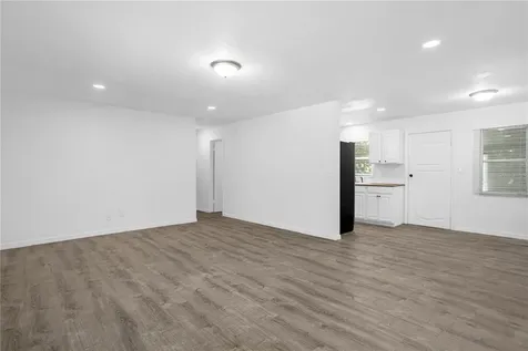 516 Pitt Street Wildwood FL 34785