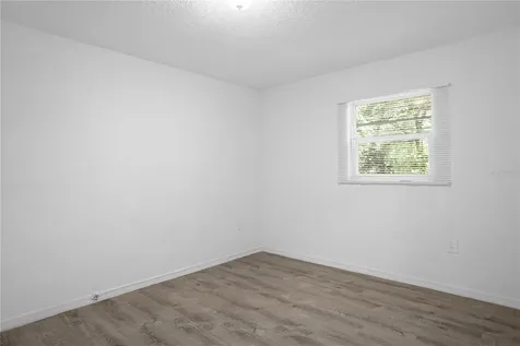 516 Pitt Street Wildwood FL 34785