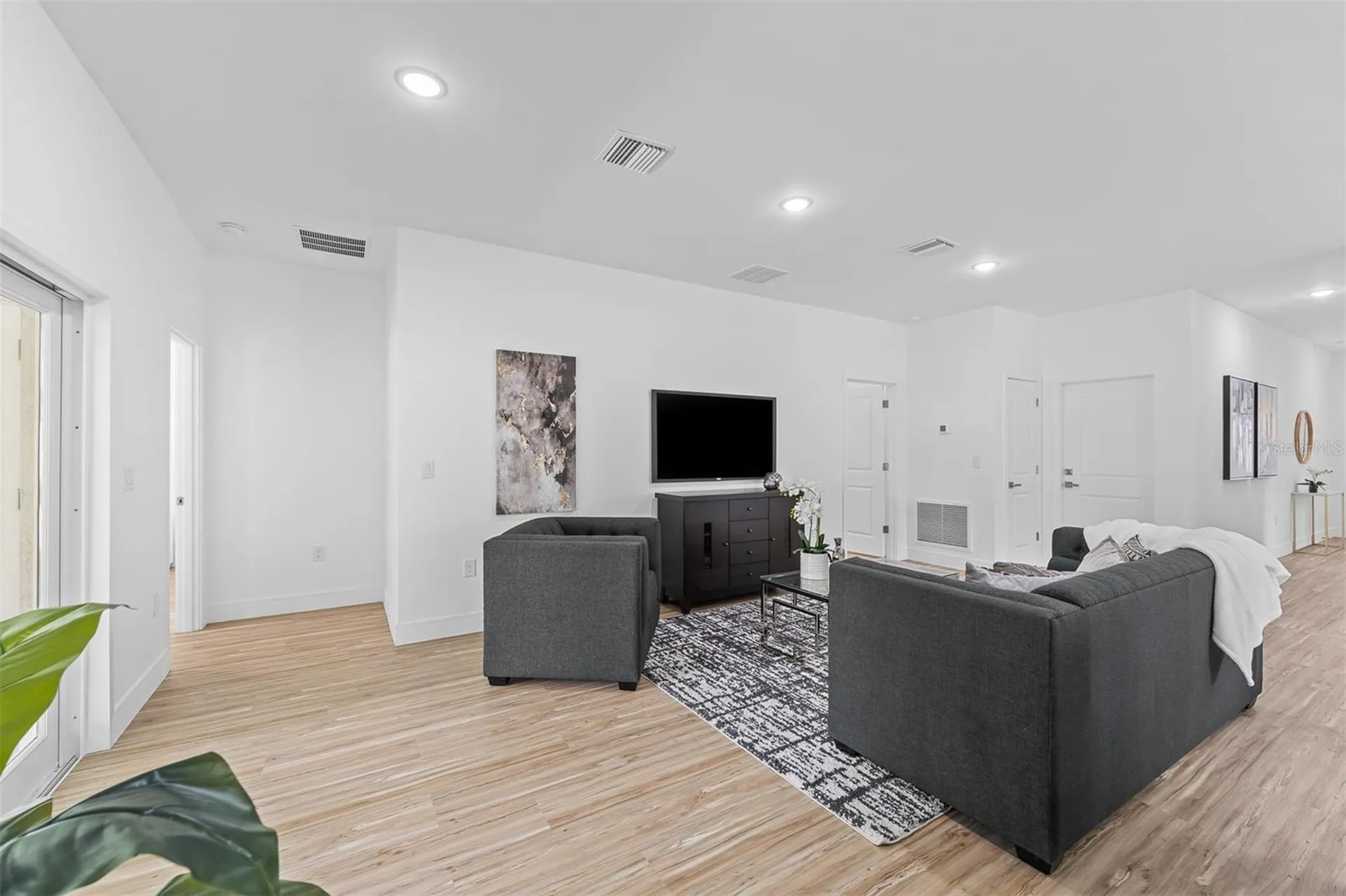 3914 W Jefferson Street Orlando FL 32805