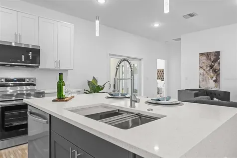 3914 W Jefferson Street Orlando FL 32805