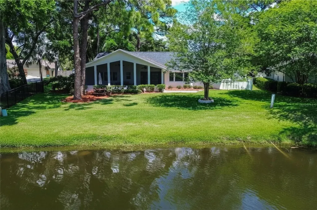 13920 Egret Lane Clearwater FL 33762