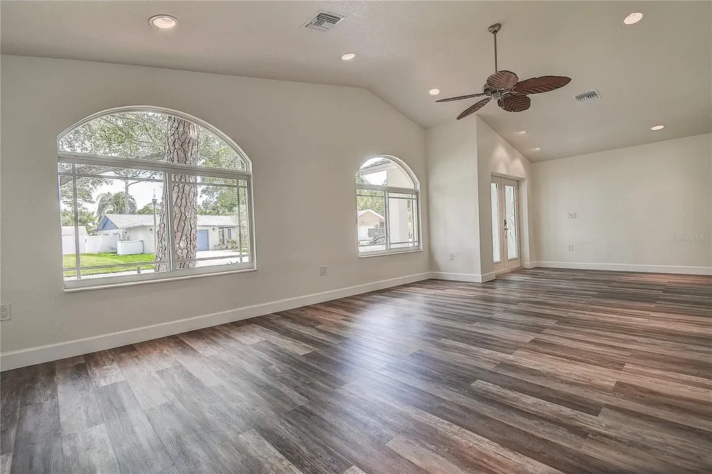 13920 Egret Lane Clearwater FL 33762