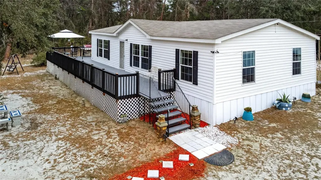 117 Stoddard Road Crescent City FL 32112
