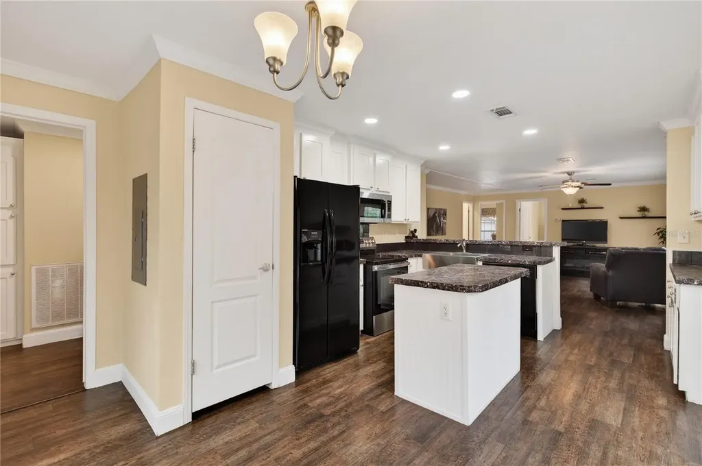 117 Stoddard Road Crescent City FL 32112