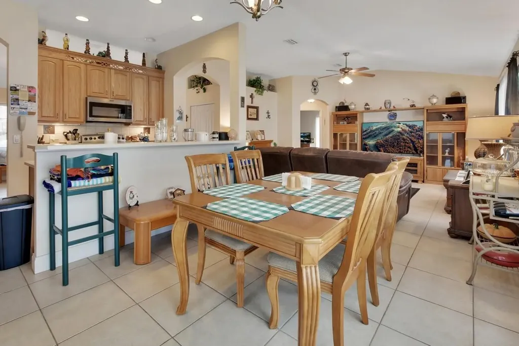 1837 N Dublin Road Deltona FL 32738