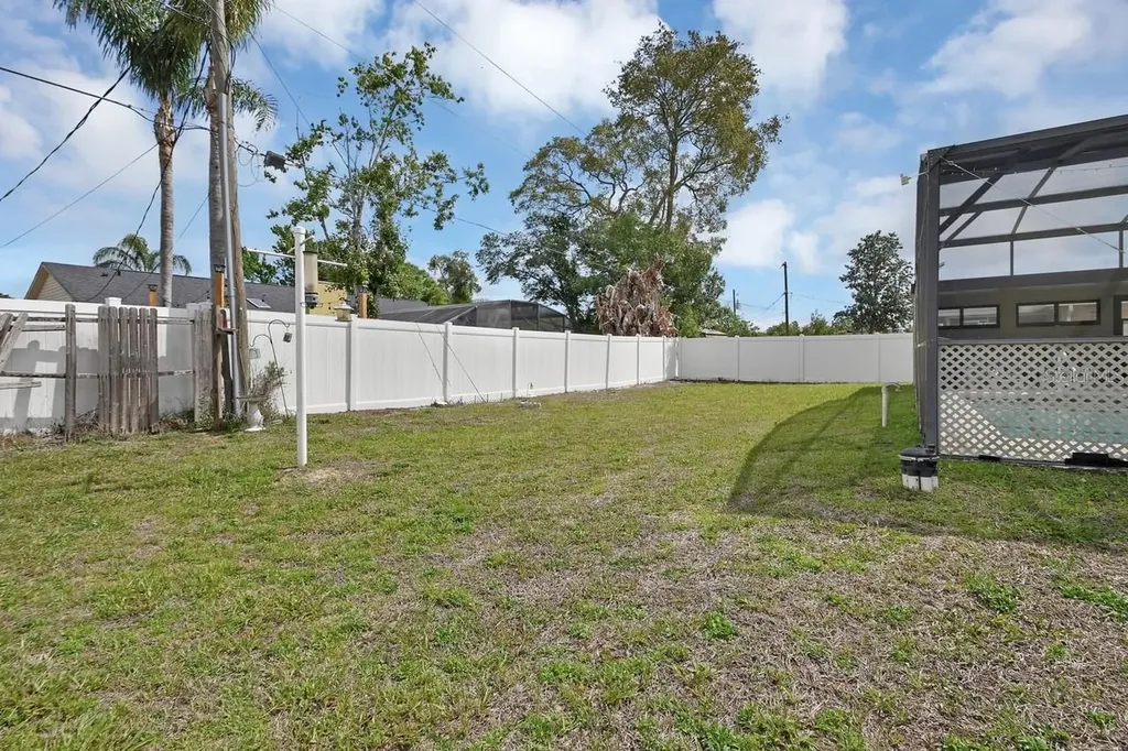1837 N Dublin Road Deltona FL 32738