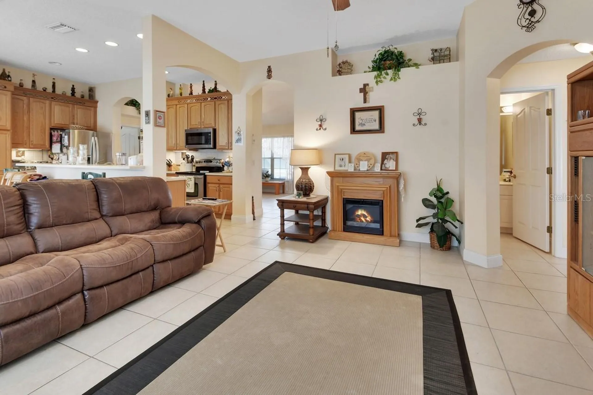 1837 N Dublin Road Deltona FL 32738