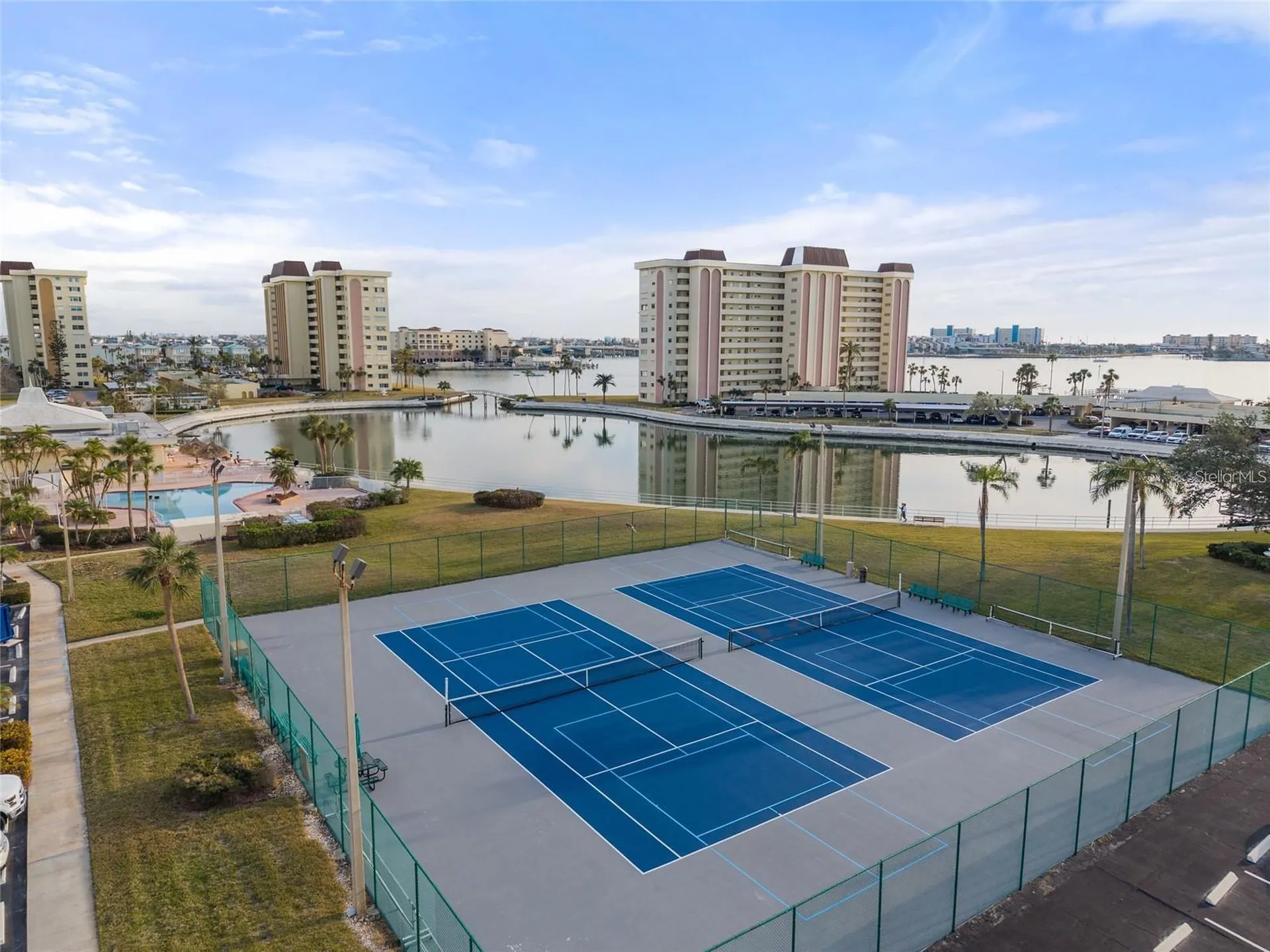 4775 Cove Circle St Petersburg FL 33708