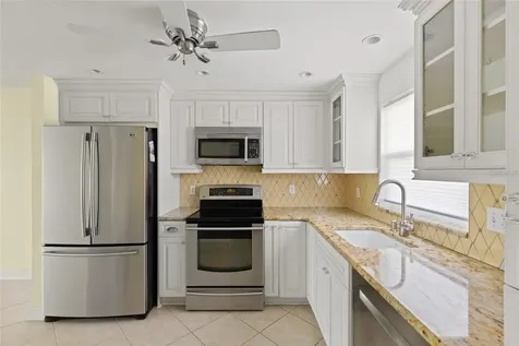 4775 Cove Circle St Petersburg FL 33708