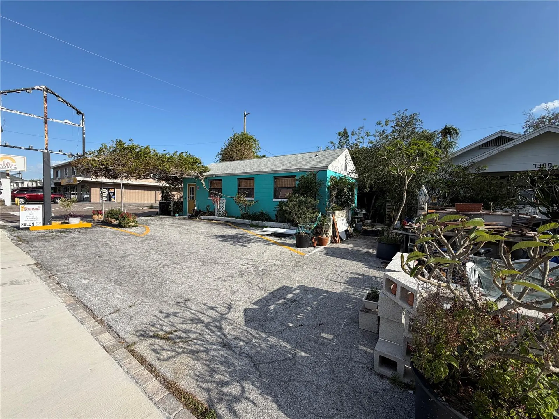 7300 Central Avenue St Petersburg FL 33707