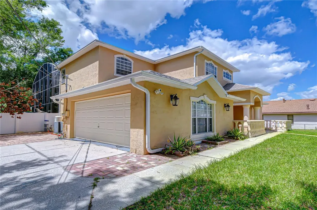 6213 Parkway Boulevard Land O Lakes FL 34639