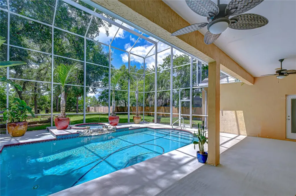 6213 Parkway Boulevard Land O Lakes FL 34639