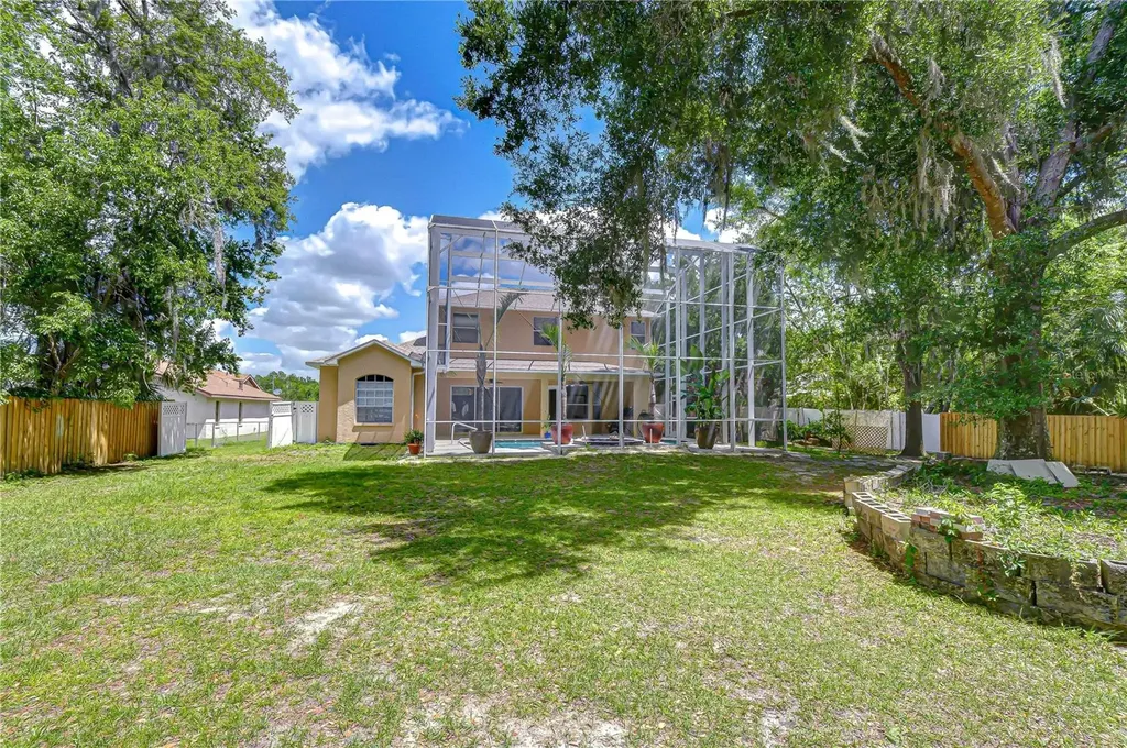 6213 Parkway Boulevard Land O Lakes FL 34639