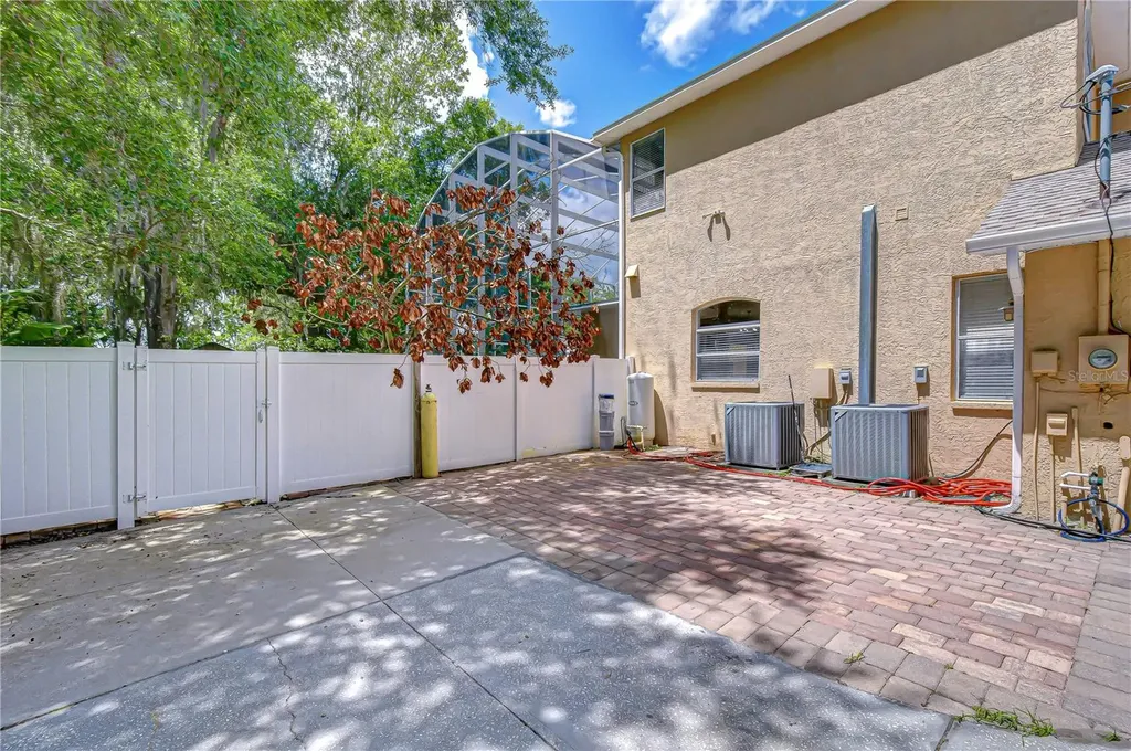 6213 Parkway Boulevard Land O Lakes FL 34639