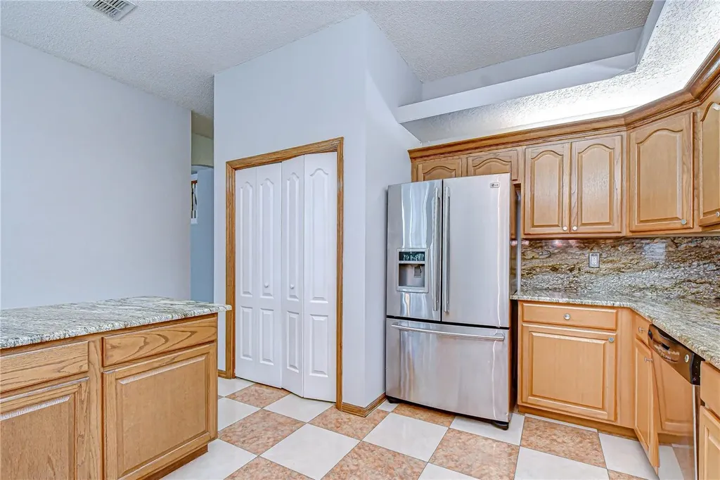 6213 Parkway Boulevard Land O Lakes FL 34639