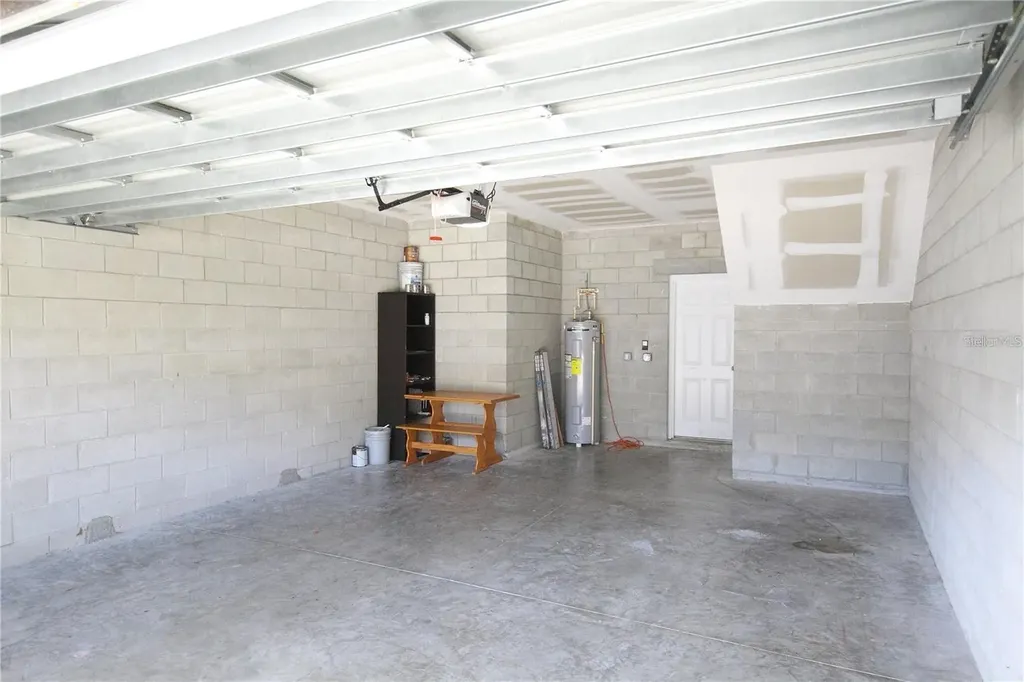 5520 Kinglethill Drive Lithia FL 33547