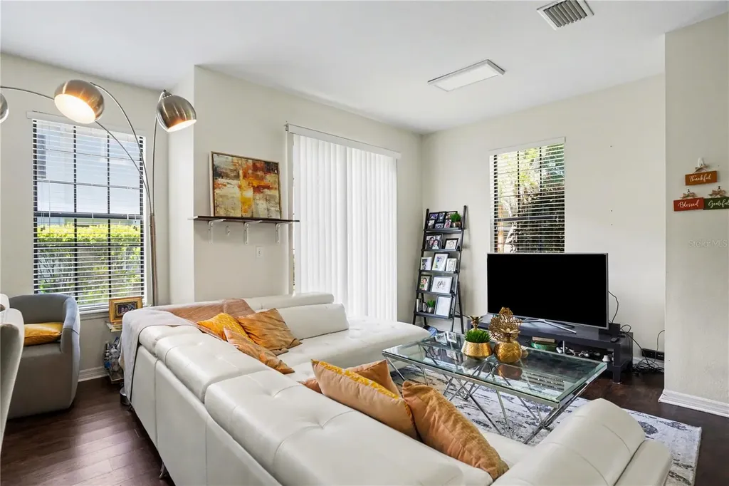 5520 Kinglethill Drive Lithia FL 33547