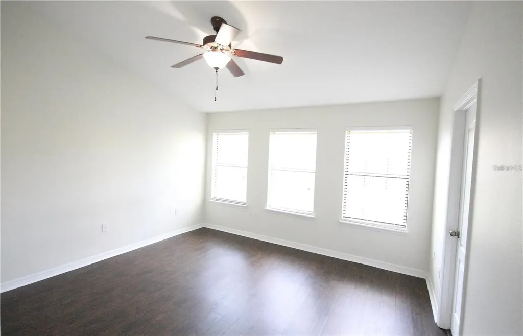 5520 Kinglethill Drive Lithia FL 33547
