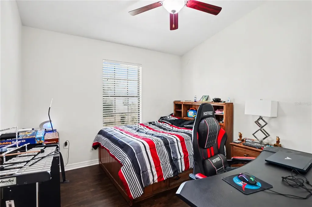 5520 Kinglethill Drive Lithia FL 33547