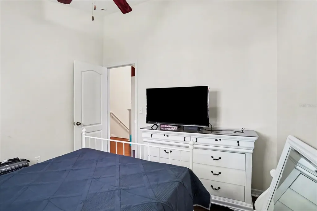 5520 Kinglethill Drive Lithia FL 33547