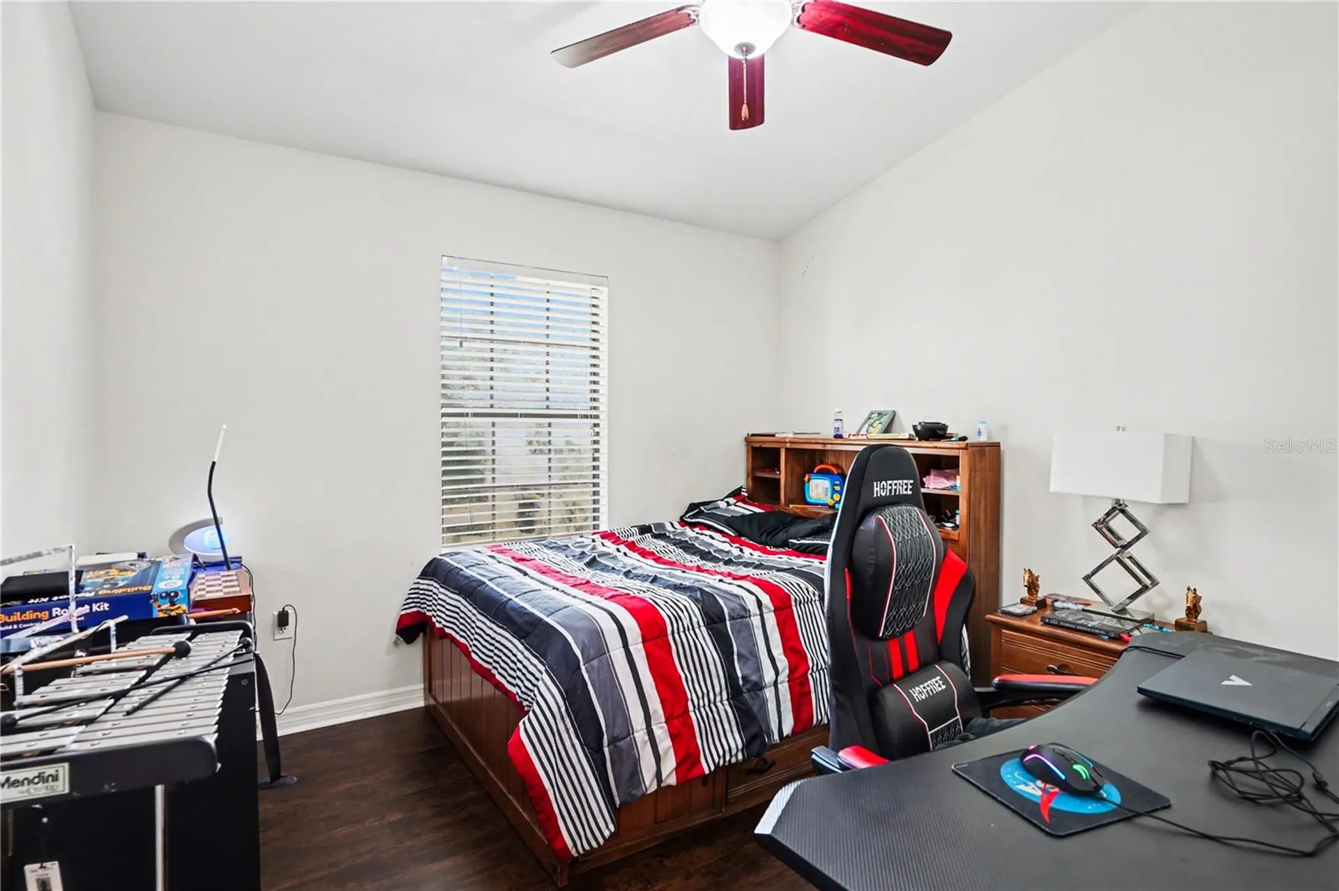 5520 Kinglethill Drive Lithia FL 33547