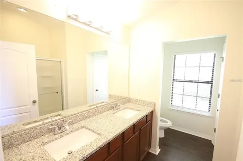 5520 Kinglethill Drive Lithia FL 33547