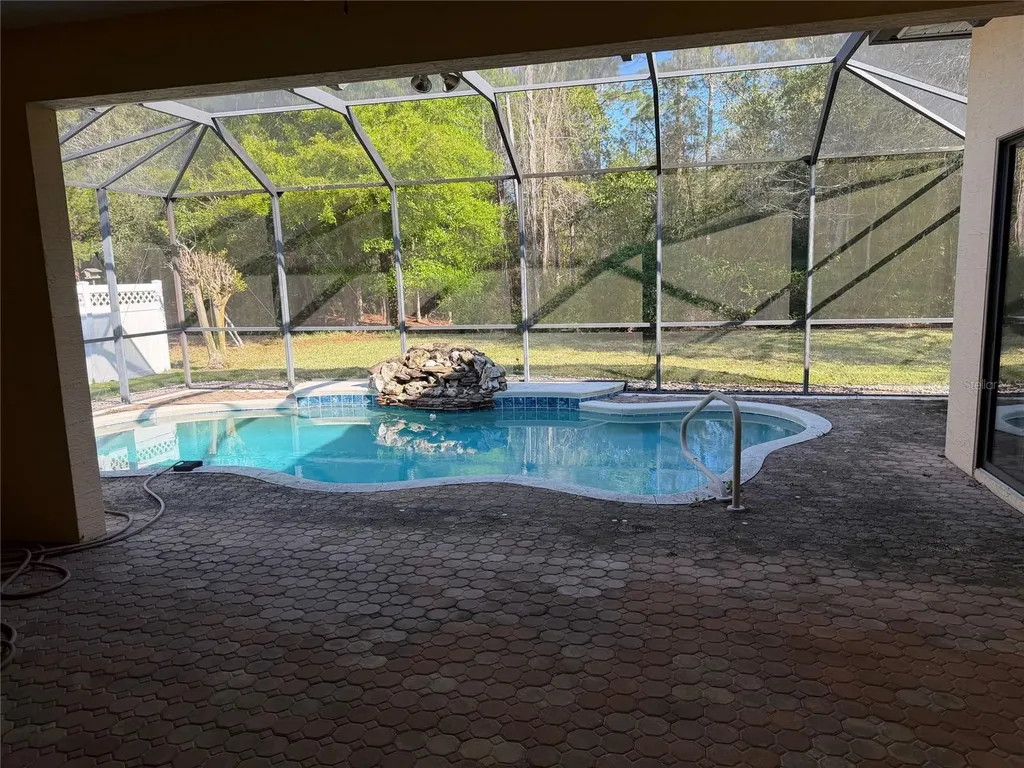 31 Woodhollow Lane Palm Coast FL 32164