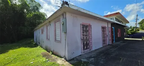 Carr #160 W Almirante Vega Baja PR 00693