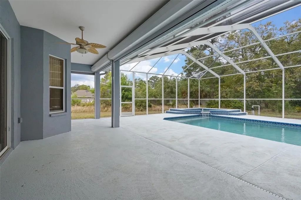 12265 Fulmar Road Weeki Wachee FL 34614