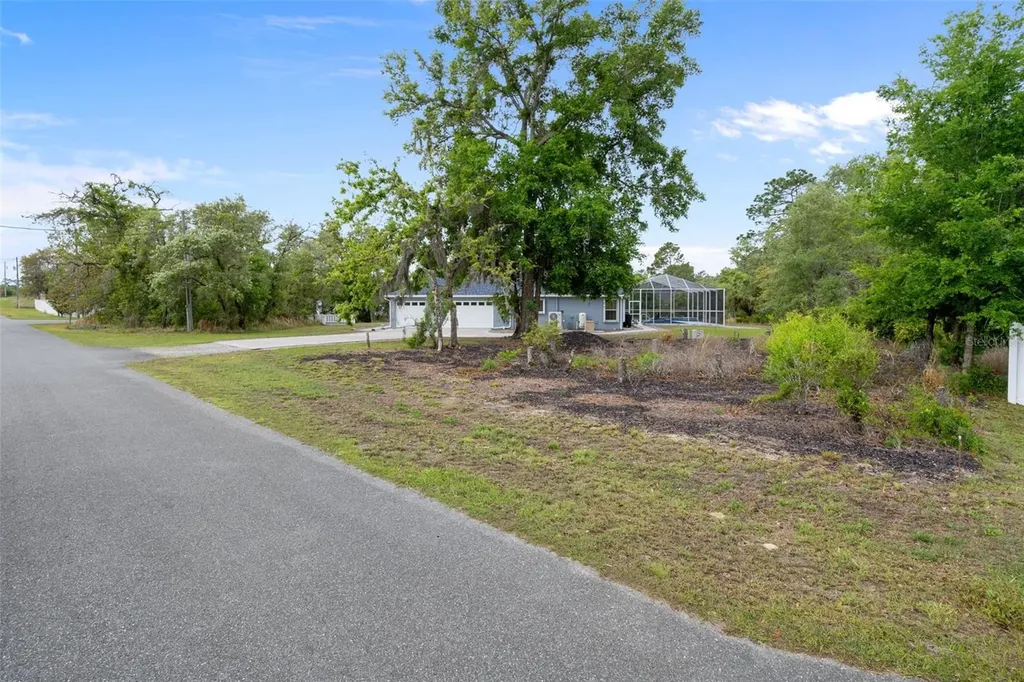 12265 Fulmar Road Weeki Wachee FL 34614