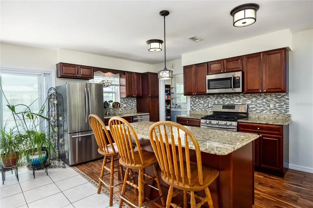 5016 NW 36th Street Gainesville FL 32605